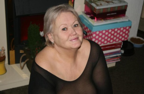 vieille grosse mamie mature baisée durement pornographique sympa img