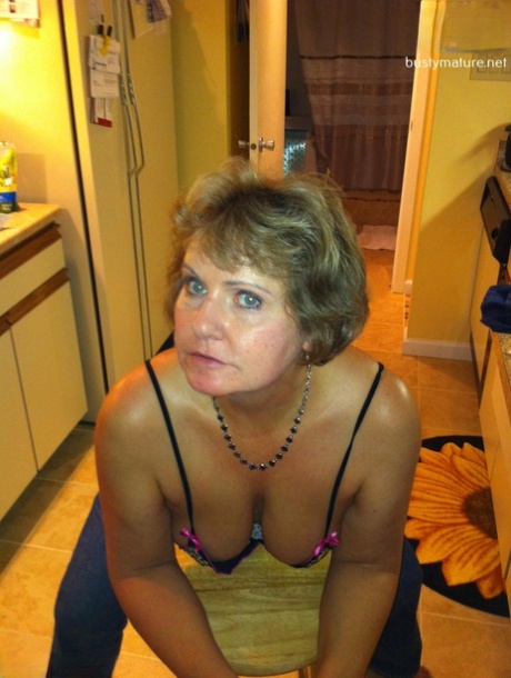 mature plus âgée gros seins amazon femme grecque baise art gratuit archive