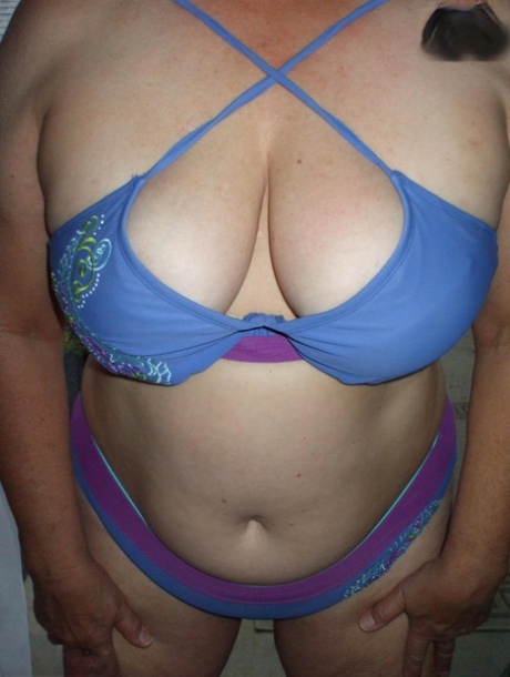 femme de 53 ans exclusif image