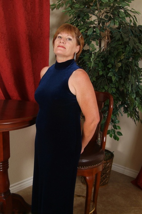 femme âgée mature mamie baise joli sexe galerie