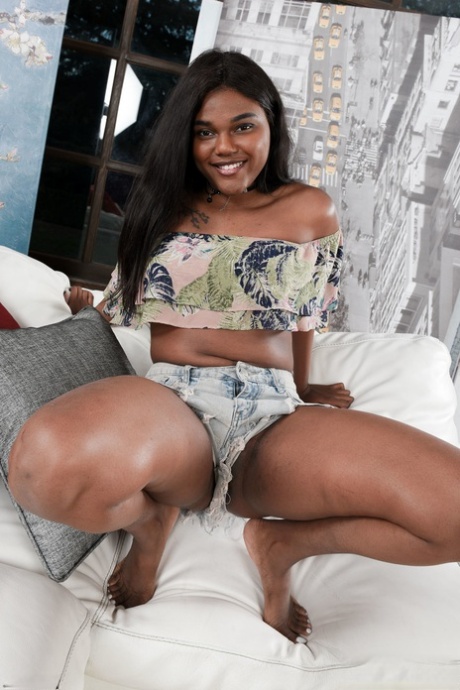 Yara Skye étoile images