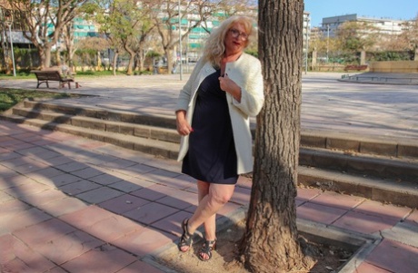 vieille femme de benidorm libre nu photo