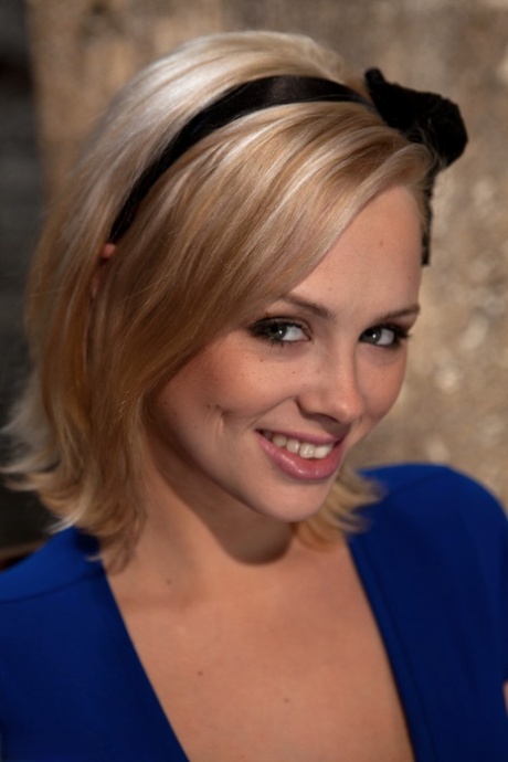 Katie Kox belle actrice des photos